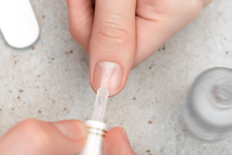 Ongle-porcelaine.com pour ongles fragiles : conseils d’experte