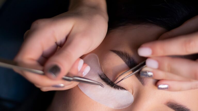 Avis sur Lash by diyana : marque d’extensions de cils tendance